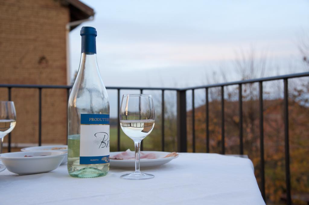 Agriturismo Il Vecchio Portico Francavilla Bisio Εξωτερικό φωτογραφία